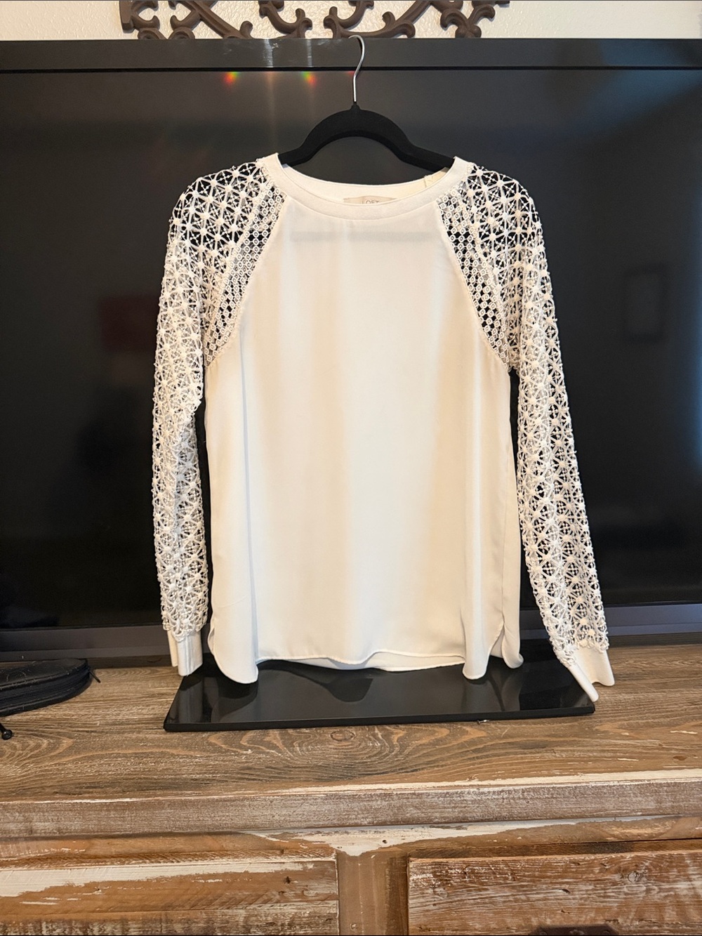 LOFT Cream Lace Raglan Long-Sleeve Top